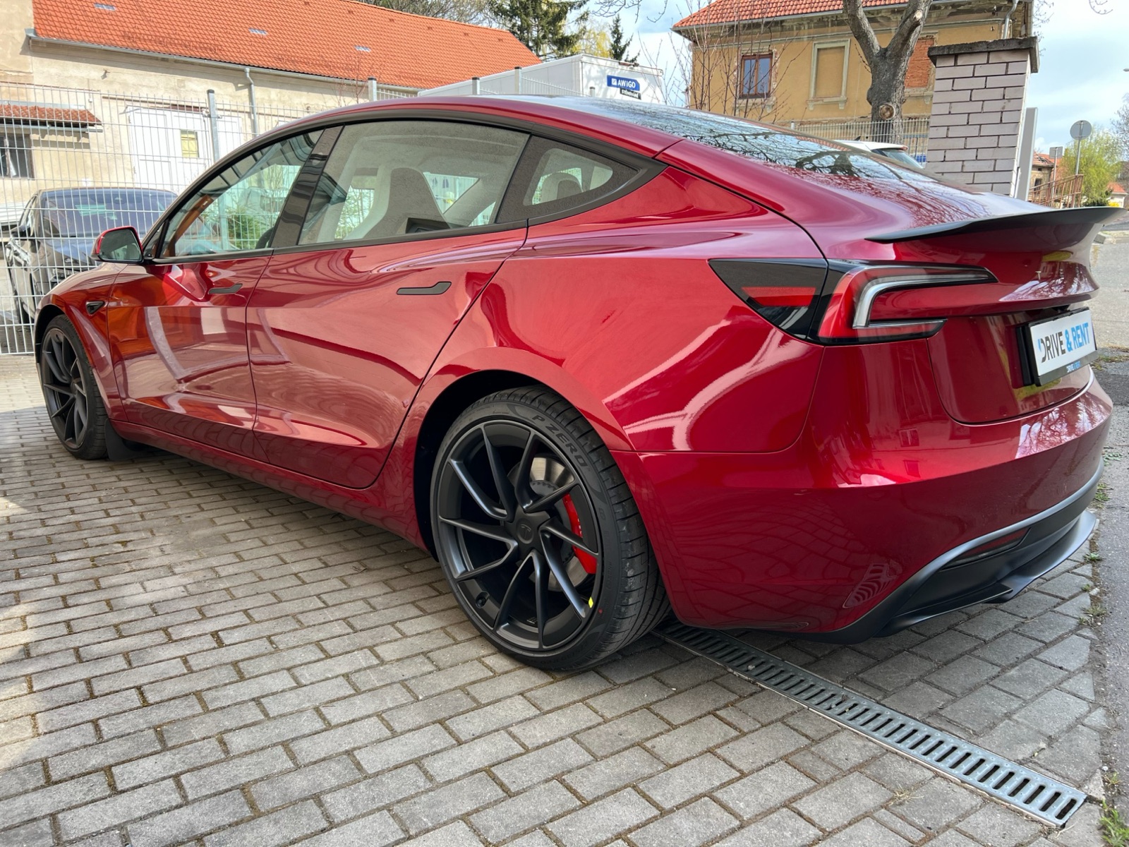 Tesla 3 Perfomance