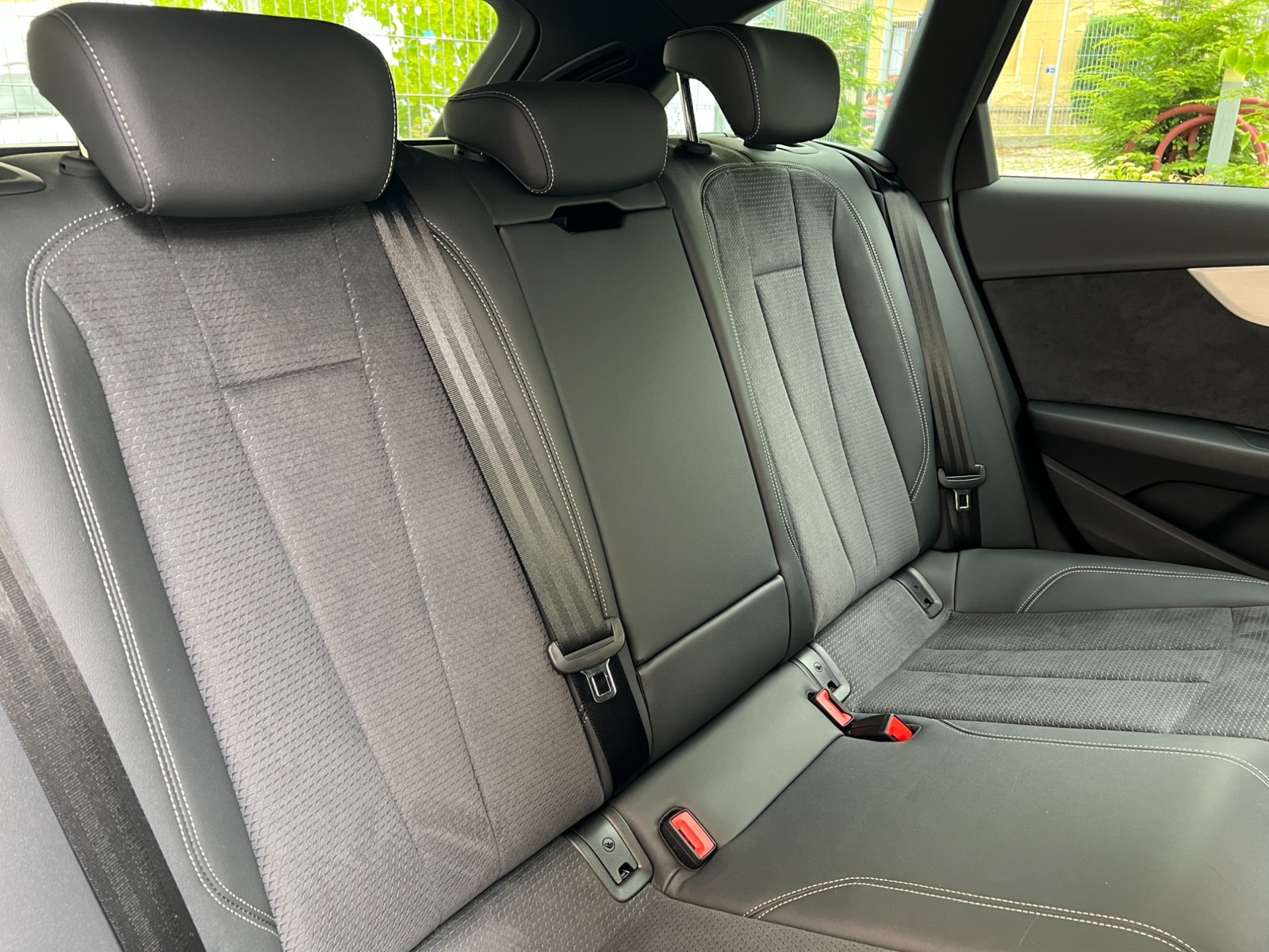 Audi A4 Avant S-line