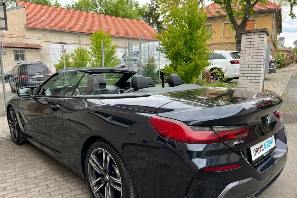 BMW M 850i