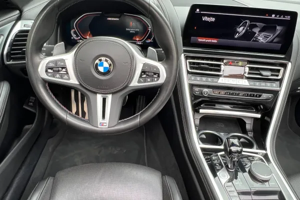 BMW M 850i