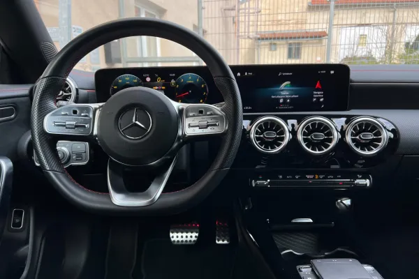 Mercedes-Benz CLA 250